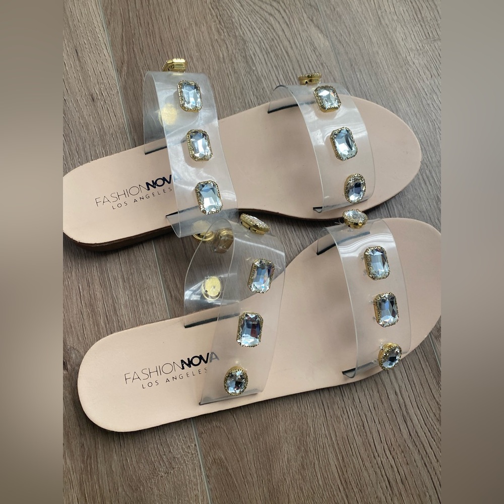 NWOT gemstone and clear sandals